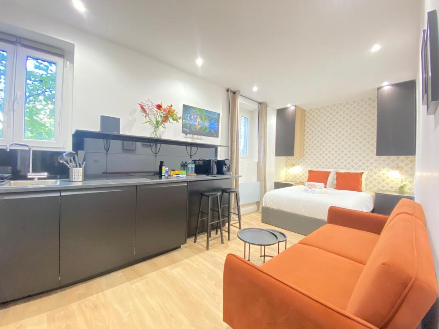 Guestready - Cozy Green Haven In Paris 13 *